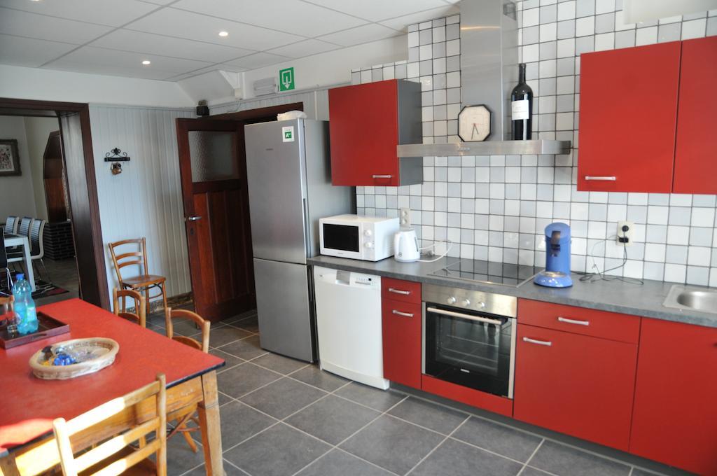 Gite Stone Lodge Bourcy Екстериор снимка