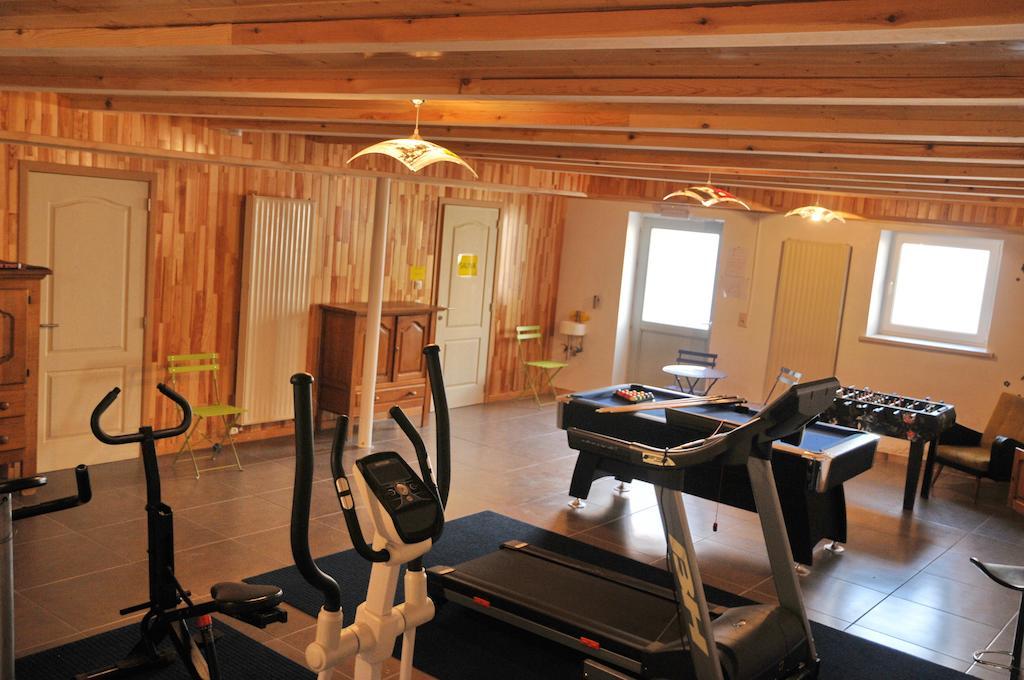 Gite Stone Lodge Bourcy Екстериор снимка