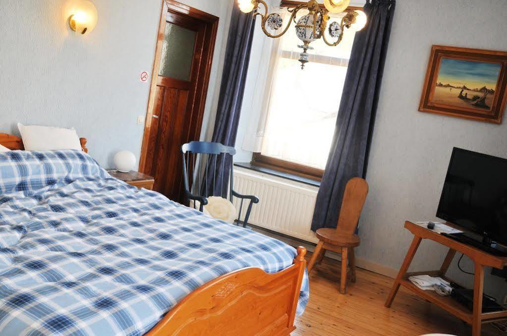 Gite Stone Lodge Bourcy Екстериор снимка